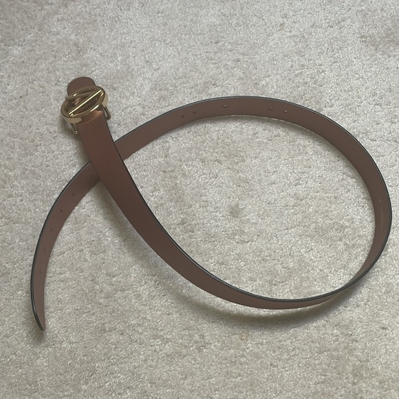 Valentino V Logo Belt - Picture 9 of 12